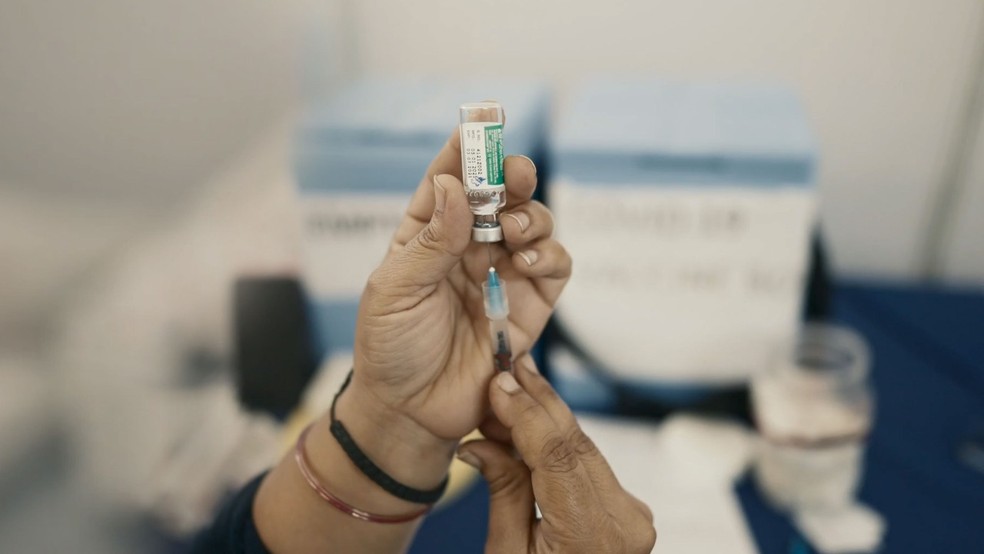 Documentário ‘A Corrida das Vacinas’