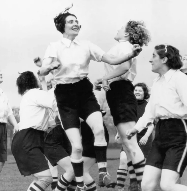 1939 - Preston Ladies Football Club - Hulton Archive / Getty Images